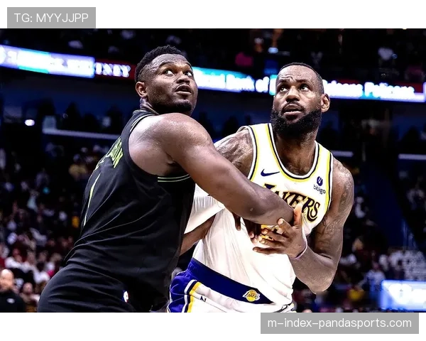 湖人防守沟通细节 斯玛特与詹姆斯协防换防破坏魔术进攻